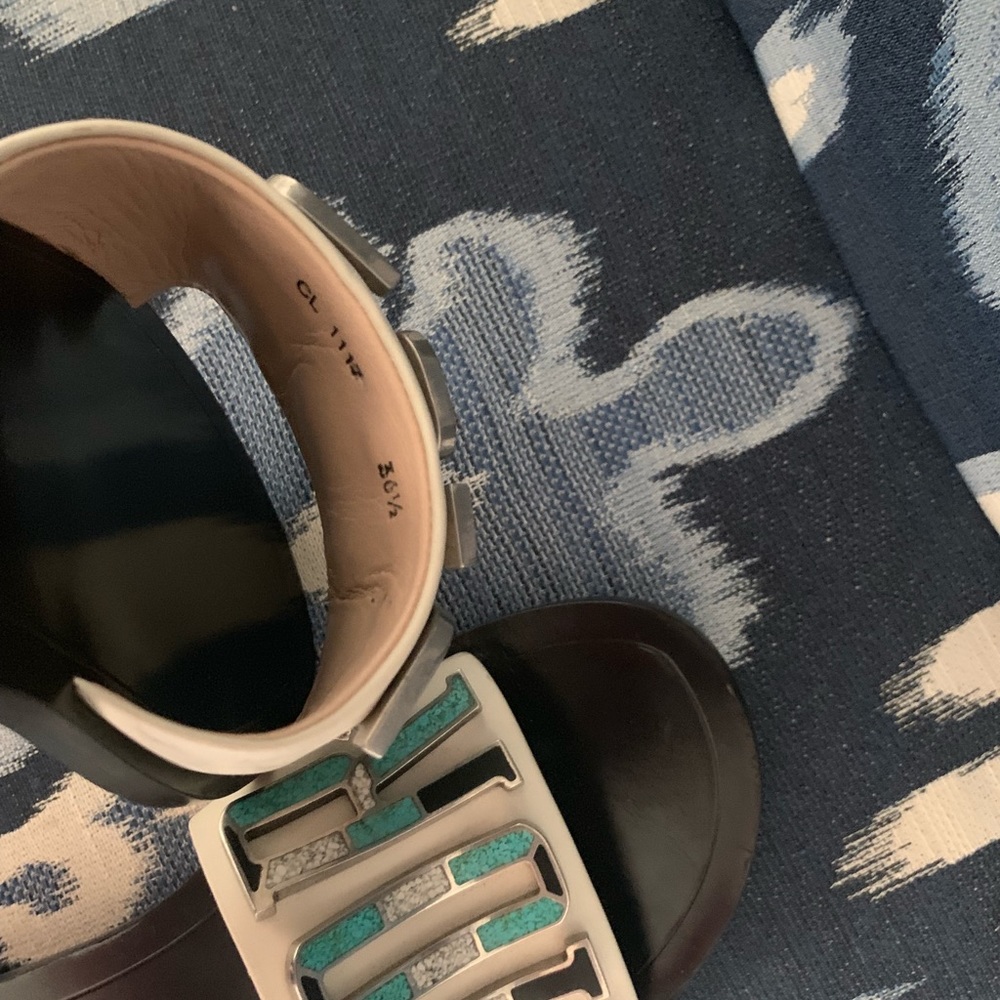 Dior “DIOREVOLUTION” Mule 6.5 - Picture 3 of 5